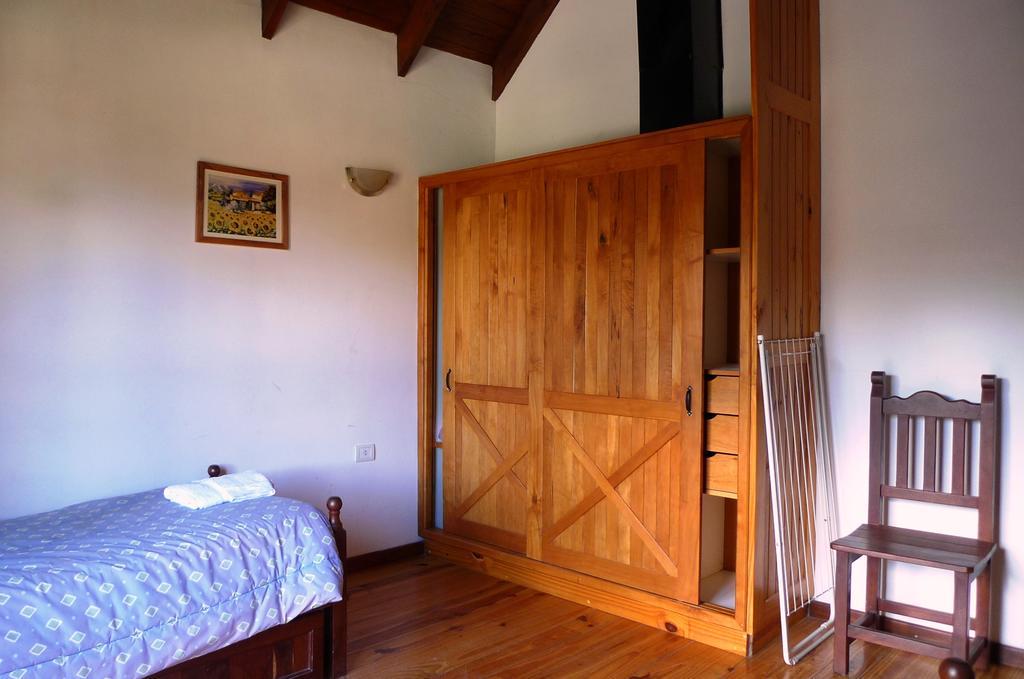 Cabanas Raimapu Villa La Angostura Quarto foto