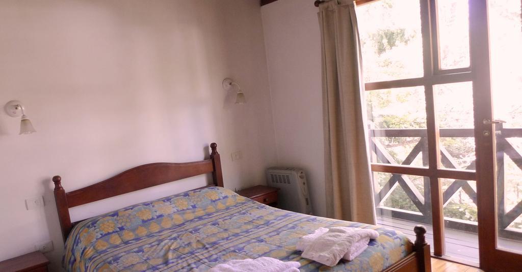 Cabanas Raimapu Villa La Angostura Quarto foto